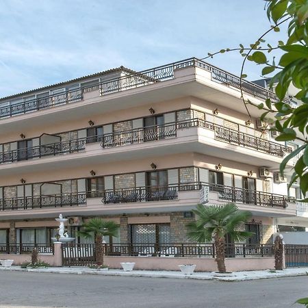 Kristi'S Apartments Holiday Olympiaki Akti Exterior photo